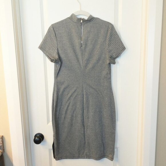 Women's Bar lll Black and White Short Sleeve Chevron Pattern Dress Size Large - Picture 3 of 11